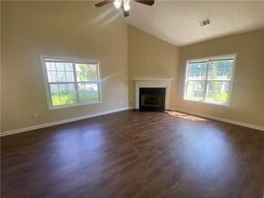 5210 Gable Ridge Way in Sugar Hill, GA - Building Photo - Building Photo