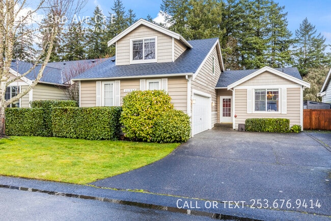 11327 3rd Ave Ct E in Tacoma, WA - Building Photo - Building Photo