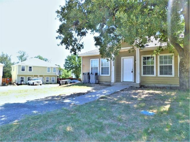 5992 Robinwood Ln in Little Elm, TX - Building Photo - Building Photo