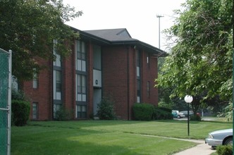 Westbrooke Village Apartments in Trotwood, OH - Building Photo - Building Photo