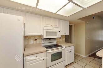 500 Hadley Dr in Palm Harbor, FL - Foto de edificio - Building Photo
