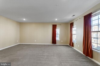 6445 ALAN LINTON Blvd E in Frederick, MD - Building Photo - Building Photo