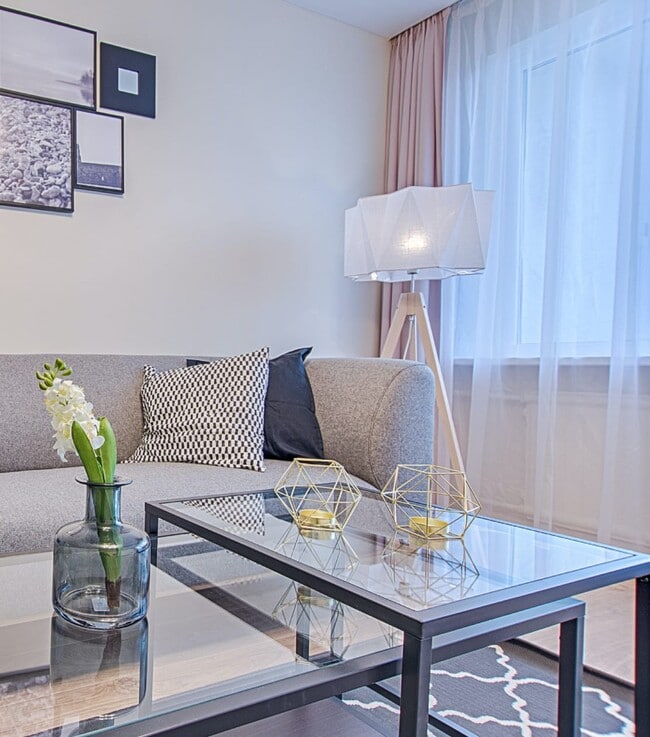 Sundance Garden in Sacramento, CA - Foto de edificio - Building Photo