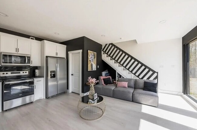 property at 13 Rd 660