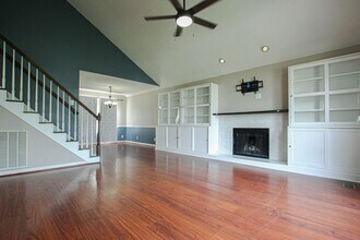 972 Roedeer Dr in Clarksville, TN - Building Photo - Building Photo