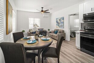 4970 Genesee Ave in San Diego, CA - Building Photo