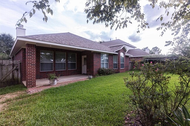 property at 16414 Reddingford Ln