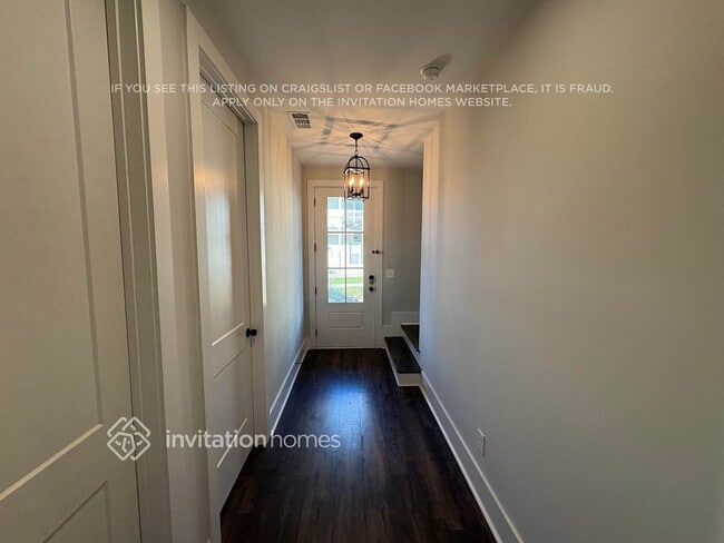 256 Founders Ln in Nashville, TN - Foto de edificio - Building Photo