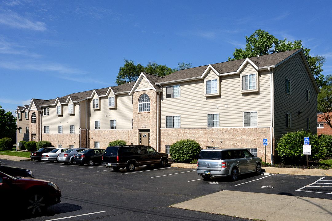 Roosevelt Commons in Middletown, OH - Building Photo