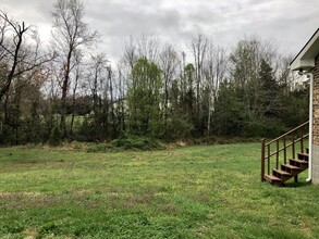 2121 Bracey Cir in Joelton, TN - Foto de edificio - Building Photo