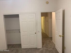 15185 W Vía Manana in Sun City West, AZ - Foto de edificio - Building Photo