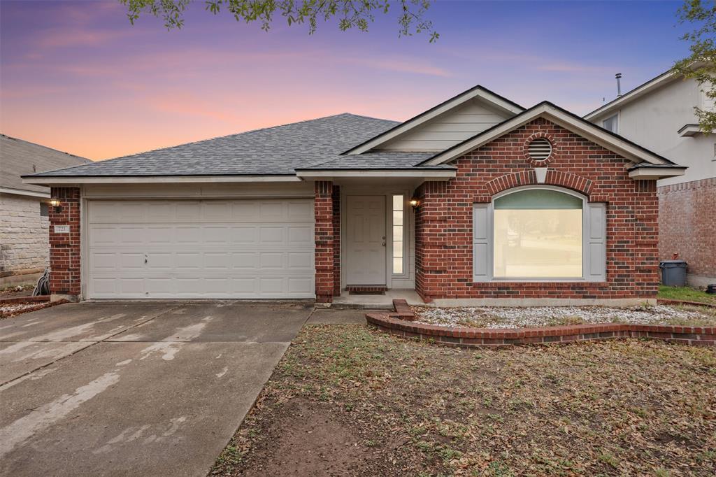 721 Settlement St in Cedar Park, TX - Foto de edificio