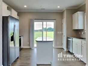 112 Fish Whistle Ct in Benson, NC - Building Photo - Building Photo