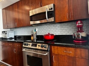 1107 1st Ave, Unit 1503 in Seattle, WA - Building Photo - Building Photo