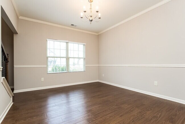 261 Chandler Bluff Ct SE in Grayson, GA - Foto de edificio - Building Photo