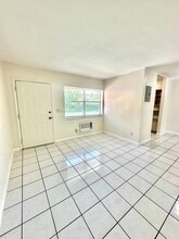 15002 NE 11th Ct in Miami, FL - Building Photo - Building Photo