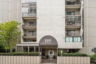 777 N Washington St in Denver, CO - Building Photo - Building Photo