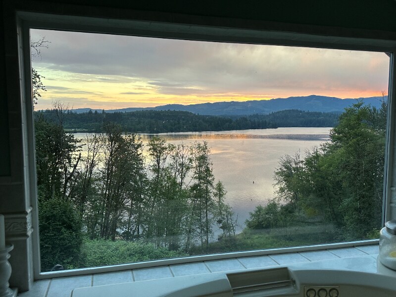 3557 US-12 in Mossyrock, WA - Building Photo