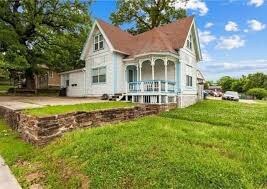 805.5 N Leverett Ave-Unit -Studio in Fayetteville, AR - Building Photo