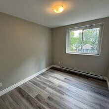 385 Division St in Kingston, ON - Building Photo - Building Photo