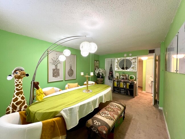 property at 500 Executive Center Dr