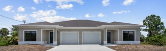 12138 Tetzel Ave, Unit 12138 in Port Charlotte, FL - Building Photo
