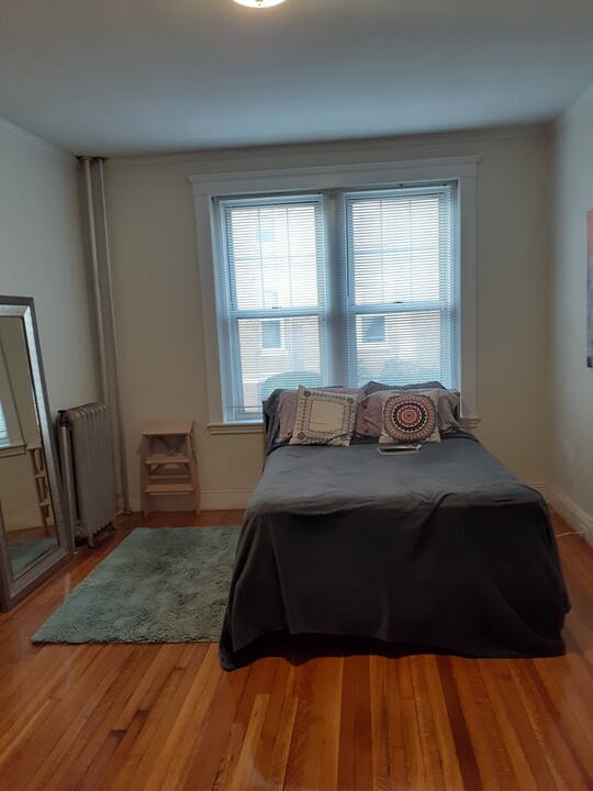 95 Maple St in Malden, MA - Building Photo