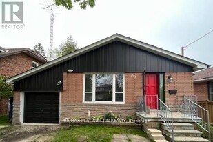 293 Ellerslie Ave in Toronto, ON - Building Photo