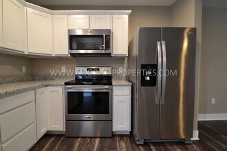 4307 153rd Pl in Urbandale, IA - Building Photo - Building Photo