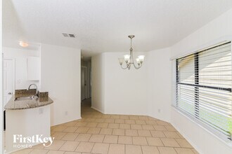 9419 Valley Rock in San Antonio, TX - Building Photo - Building Photo