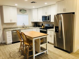 7436 E Chaparral Rd in Scottsdale, AZ - Building Photo