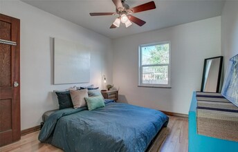 2440 N Gaylord St in Denver, CO - Building Photo - Building Photo