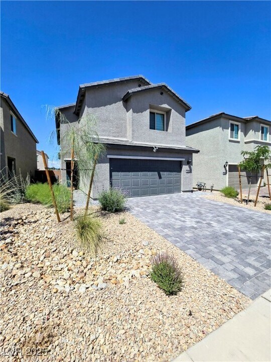 5288 Barcola Ave in Las Vegas, NV - Building Photo