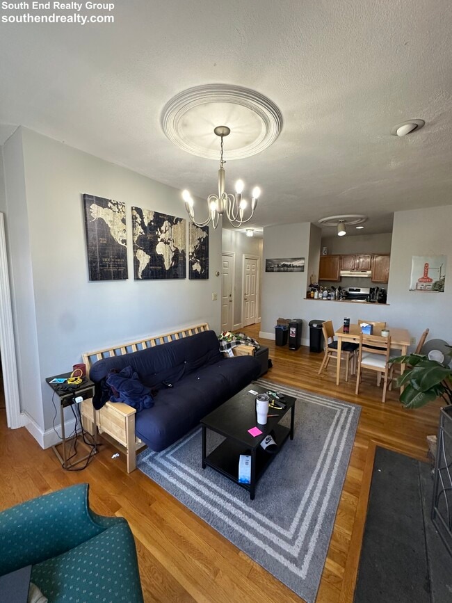 11 Worcester St, Unit 2