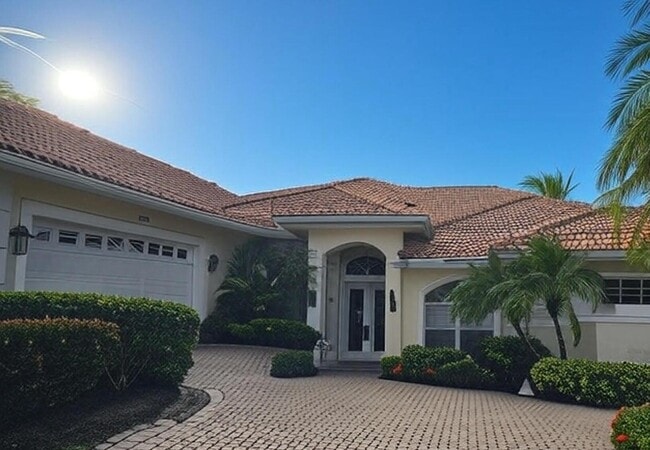 132 Thornton Dr in Palm Beach Gardens, FL - Building Photo - Building Photo