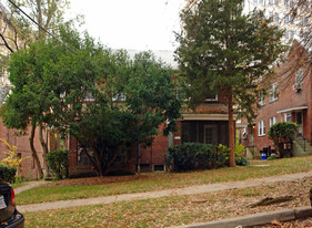 4512 Avondale St Apartments