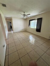 2126 Colonial Ave in Lakeland, FL - Building Photo - Building Photo
