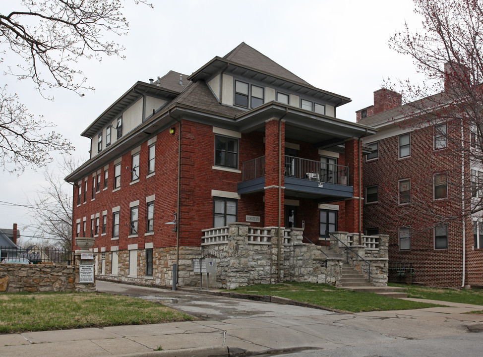 Highgate Apartments in Kansas City, MO - Building Photo