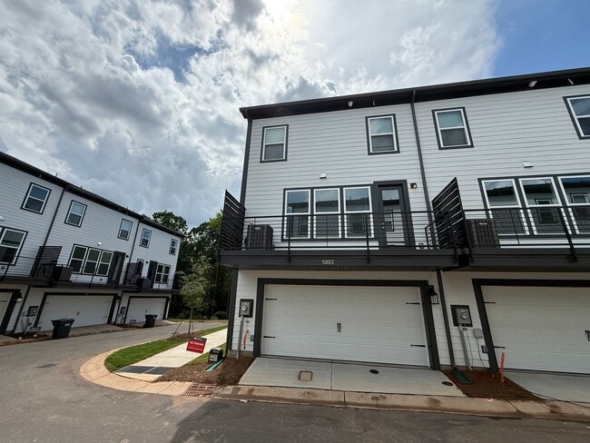 property at 5003 Westmead Ln