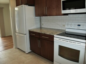 11313 Douglas Ave in Huntley, IL - Building Photo - Building Photo