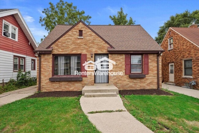 property at 7509 W Burleigh St