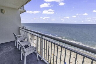 2506 N Ocean Blvd in Myrtle Beach, SC - Building Photo - Building Photo