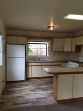 2112 Price St in San Luis Obispo, CA - Building Photo - Building Photo
