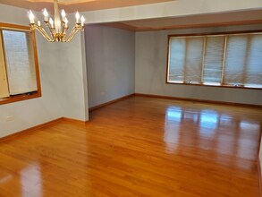 6206 N Richmond St in Chicago, IL - Building Photo - Building Photo
