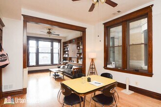 3616 W Wrightwood Ave, Unit M06B in Chicago, IL - Building Photo - Building Photo