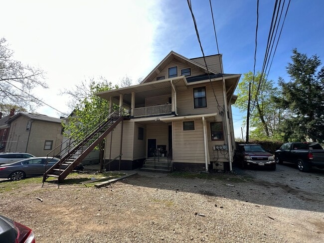 230 E 18th Ave in Columbus, OH - Building Photo - Building Photo
