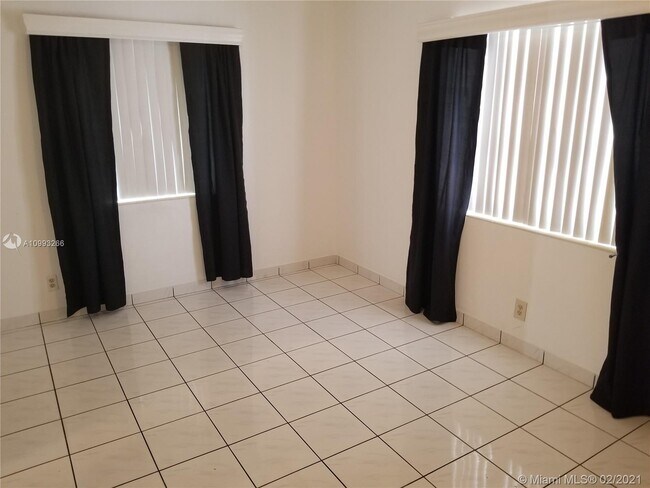1708 Plunkett St-Unit -1708 in Hollywood, FL - Building Photo - Building Photo