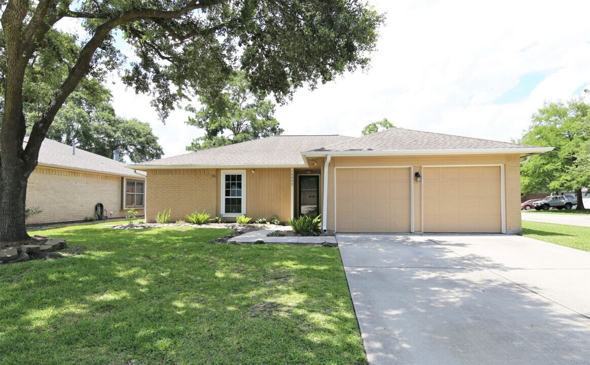 14002 Taco Ct in Sugar Land, TX - Building Photo
