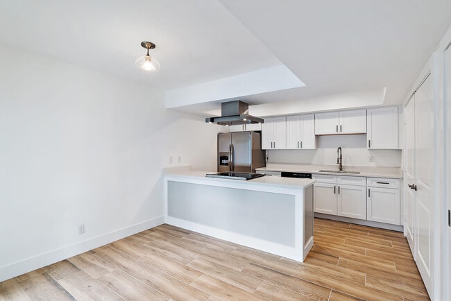 property at 401 Southwind Dr
