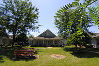 Briscoe Manor Apartments in Galena, MD - Foto de edificio - Building Photo